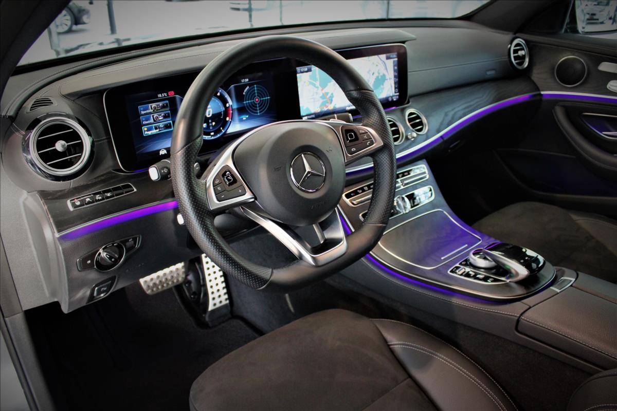 Mercedes-Benz</span> Třídy E
