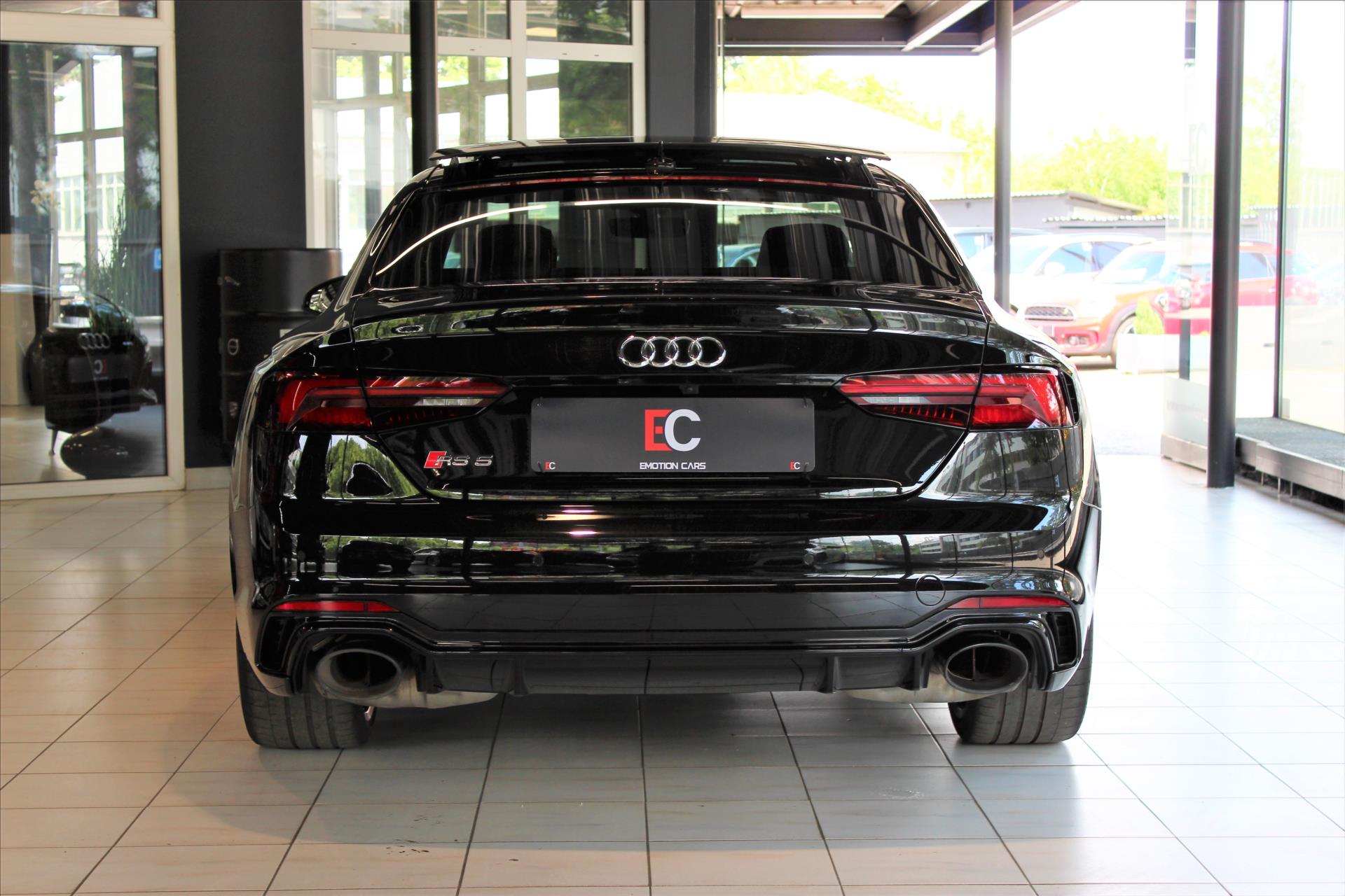 Audi</span> RS 5