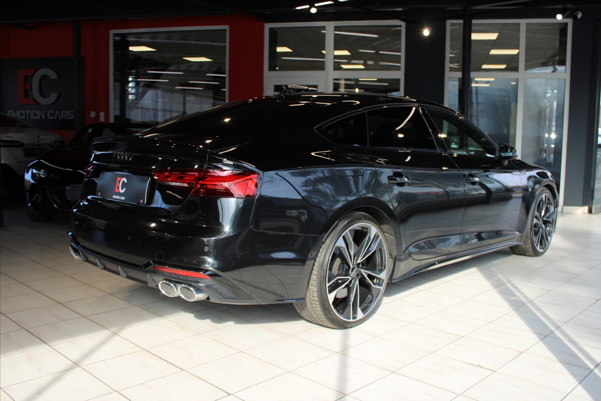 Audi S5