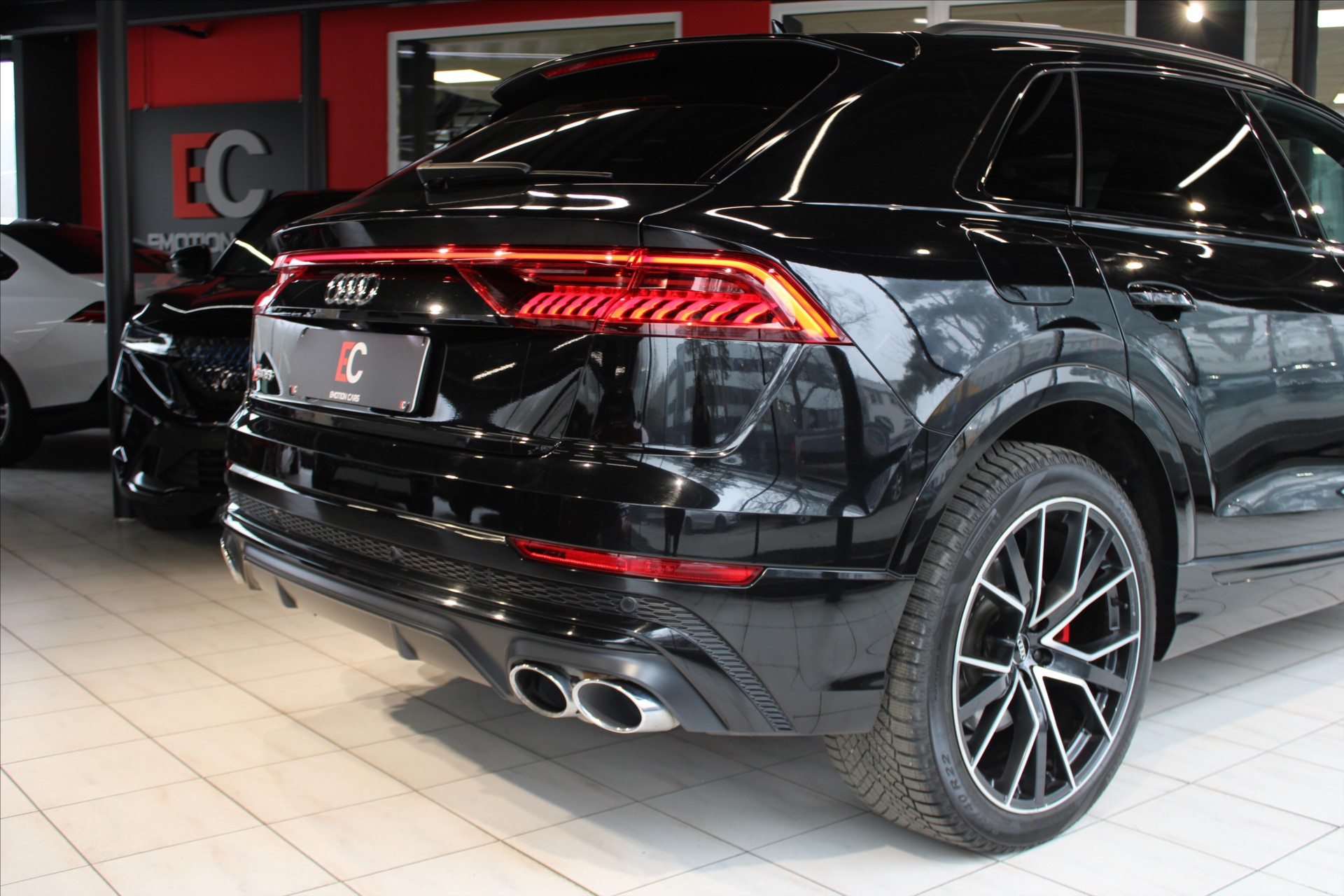 Audi SQ8