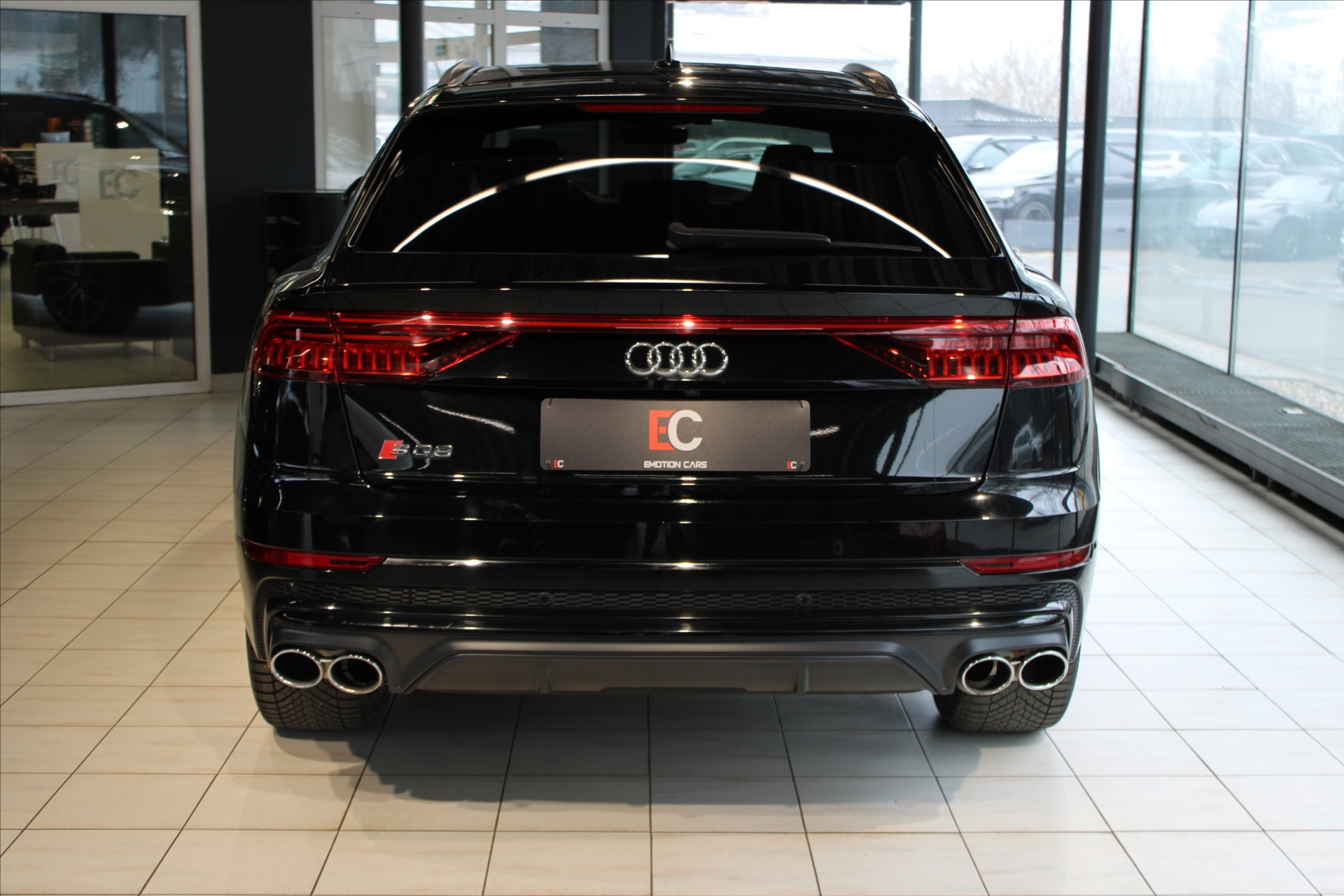 Audi SQ8