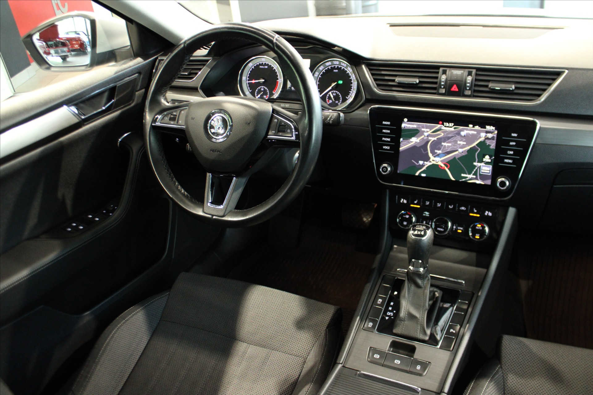 Škoda Superb