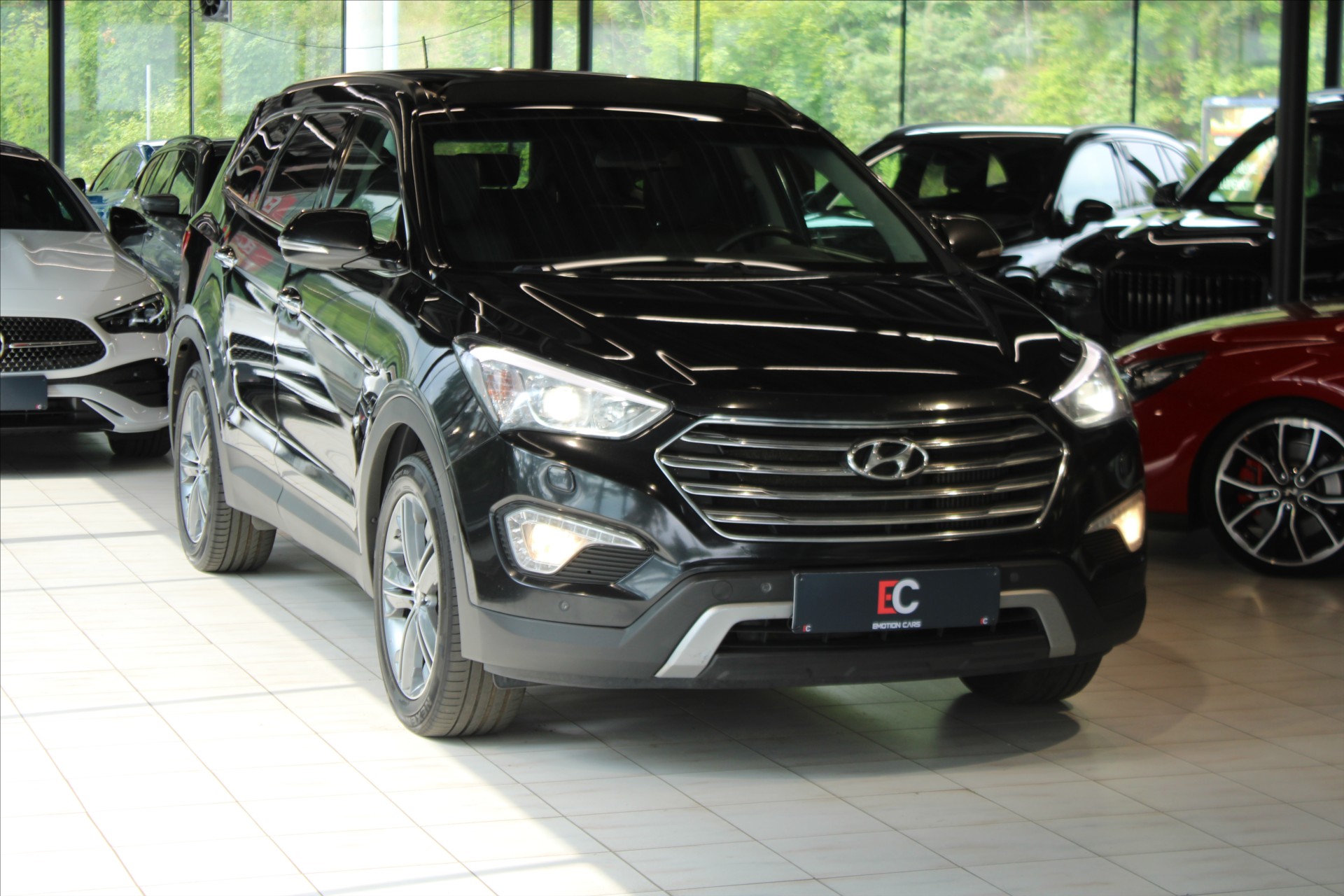 Hyundai Grand Santa Fe