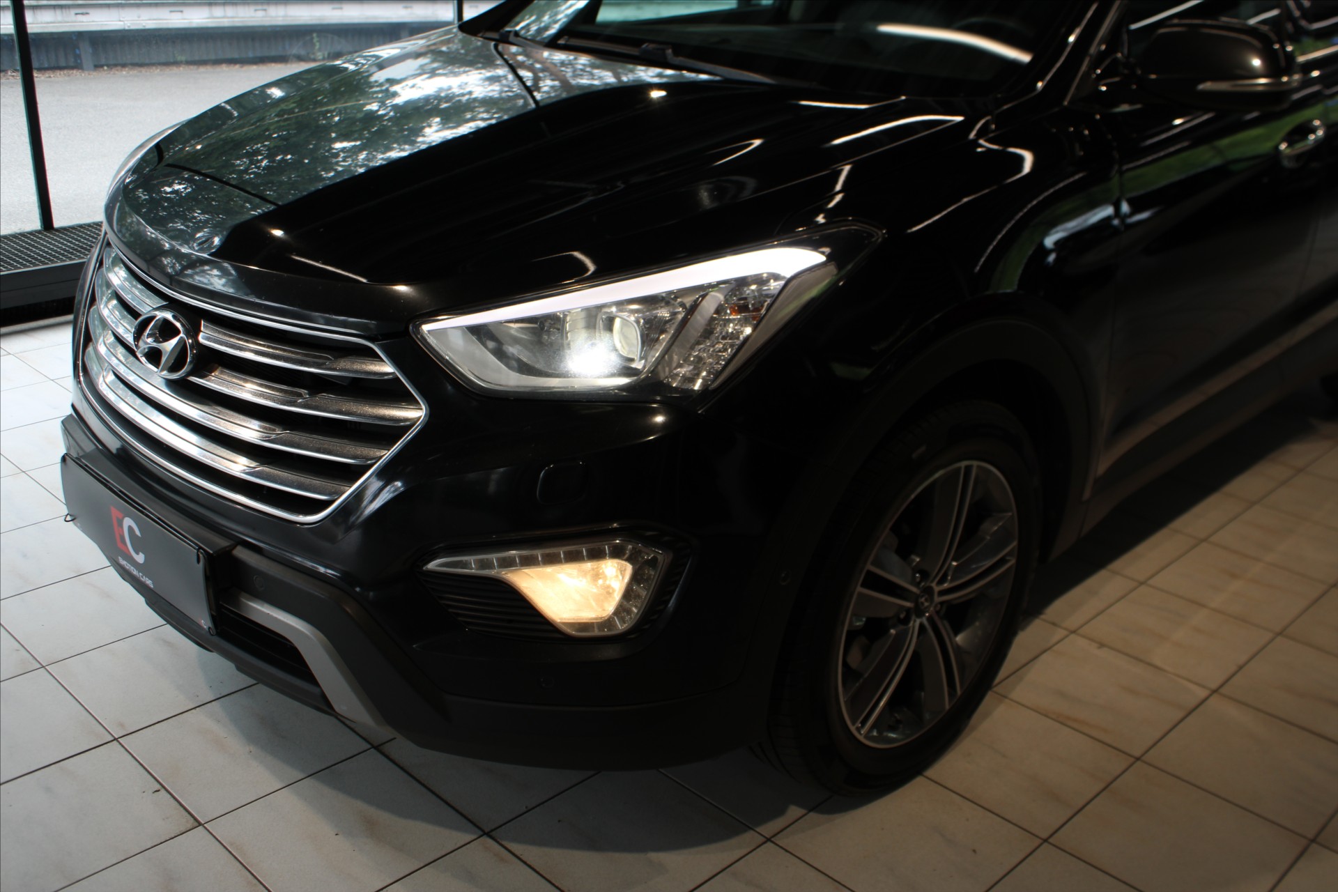 Hyundai Grand Santa Fe