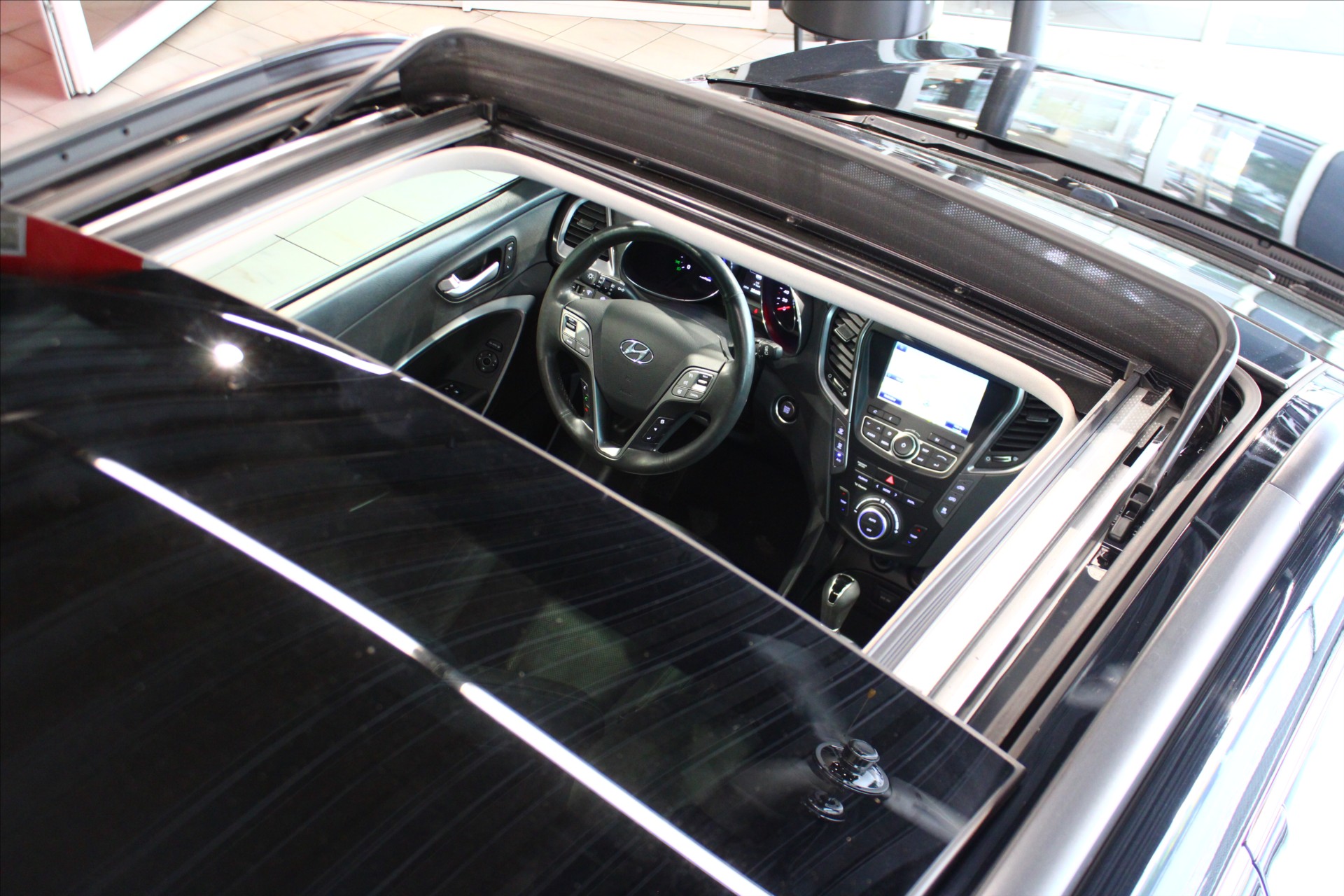 Hyundai Grand Santa Fe