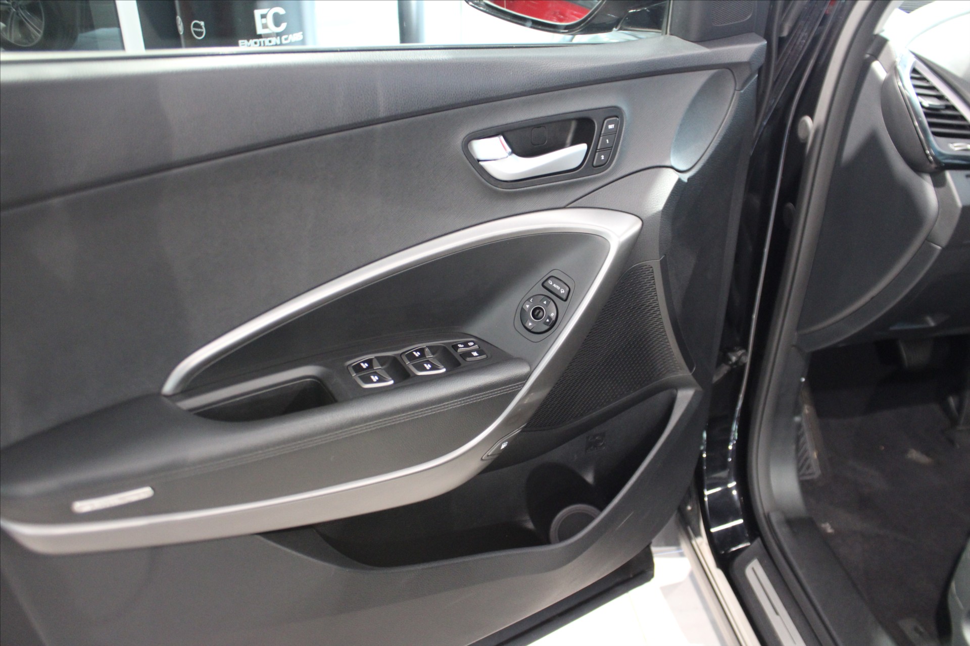 Hyundai Grand Santa Fe