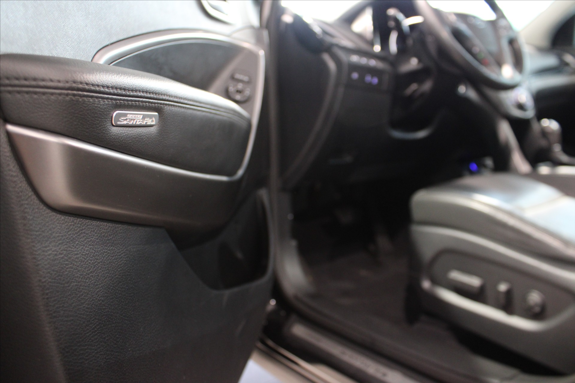Hyundai Grand Santa Fe