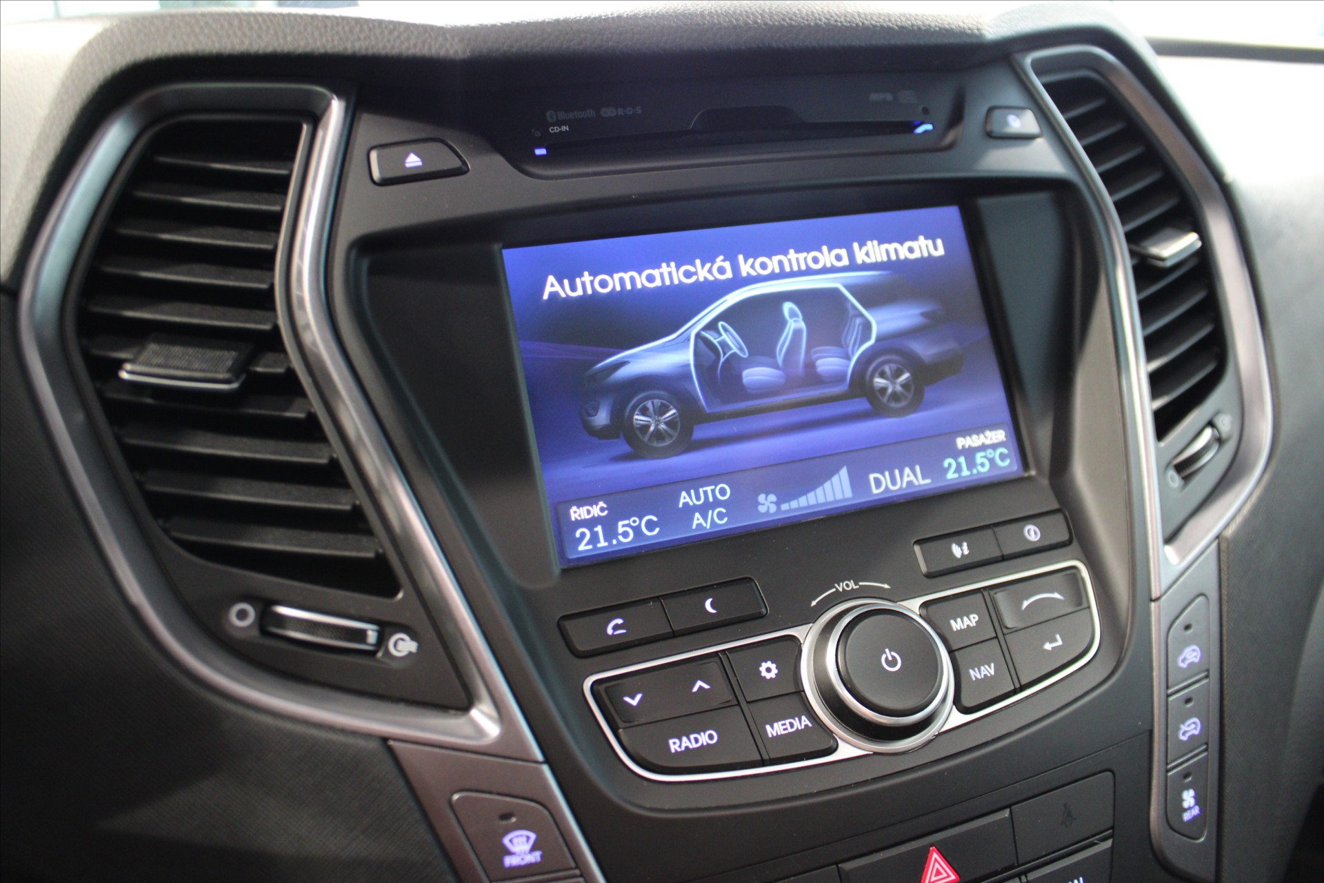 Hyundai Grand Santa Fe